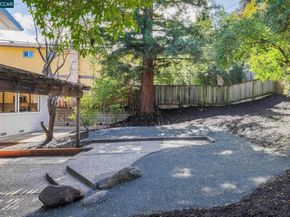 2185 Greenridge Dr, Richmond CA 94803