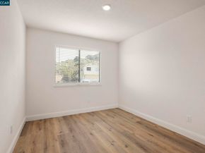 2185 Greenridge Dr, Richmond CA 94803