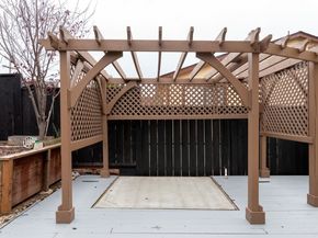 675 Alquire Pkwy, Hayward CA 94544