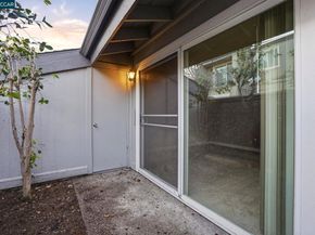 1160 Kenwal Rd D, Concord CA 94521