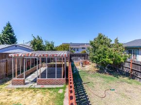 1821 74Th Ave, Oakland CA 94621