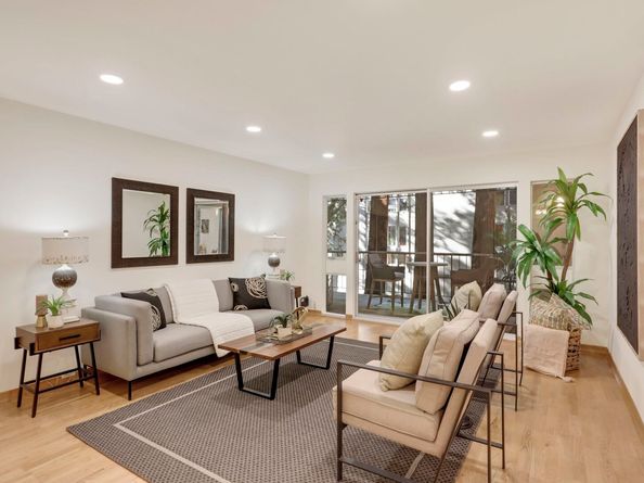 323 Monte Vista Ave 107, Oakland CA 94611