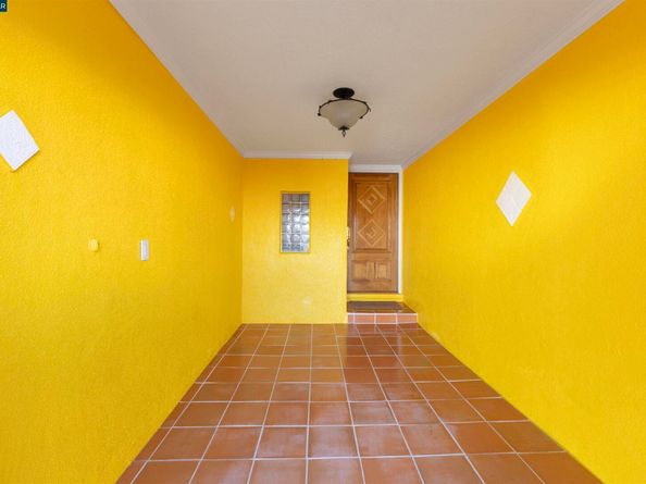 719 Lakeview Ave, San Francisco CA 94112