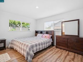 26147 Danforth Ln, Hayward CA 94545