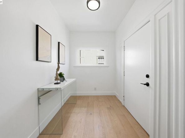 661 Brookwood Pl, Oakland CA 94610