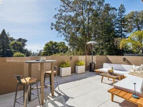 2588 Scout Rd, Oakland CA 94611