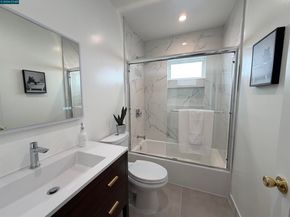 1541 152Nd Ave, Ashland CA 94578