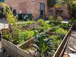 730 29Th St 10, Oakland CA 94609