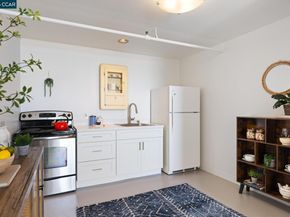 730 29Th St 10, Oakland CA 94609