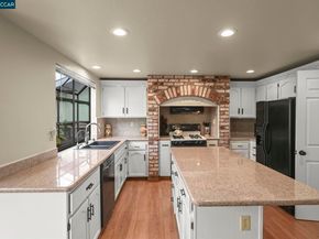 5017 Murchio Dr, Concord CA 94521