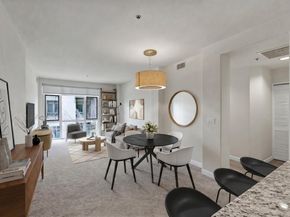 423 7Th St 220, Oakland CA 94607