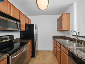 140 Reflections Dr 21, San Ramon CA 94583