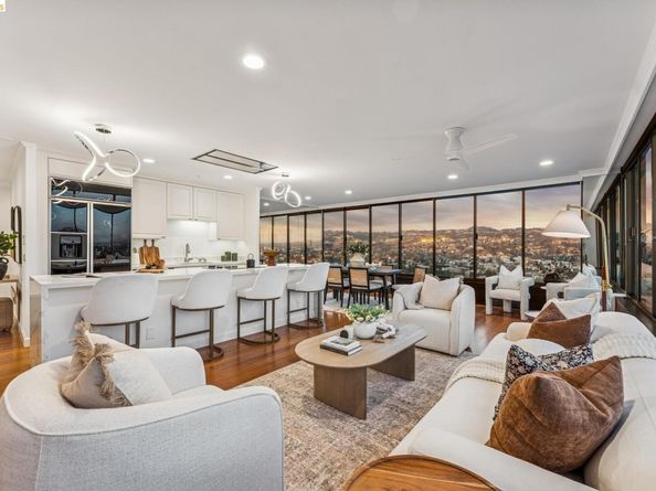 565 Bellevue Ave. 2607, Oakland CA 94610