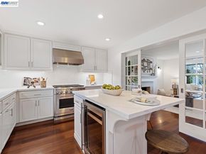 14 E Leeds Ct, Danville CA 94526