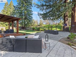 14 E Leeds Ct, Danville CA 94526