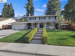 14 E Leeds Ct, Danville CA 94526