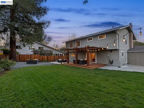 14 E Leeds Ct, Danville CA 94526