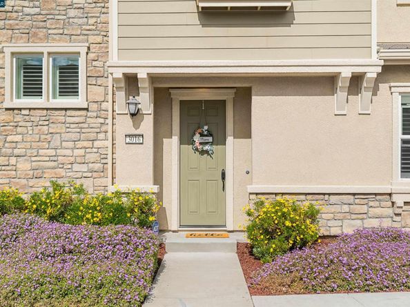 3016 Threecastles Way, Dublin CA 94568