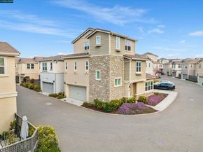 3016 Threecastles Way, Dublin CA 94568