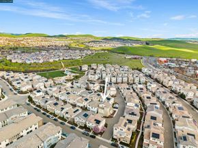 3016 Threecastles Way, Dublin CA 94568