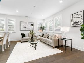 3016 Threecastles Way, Dublin CA 94568