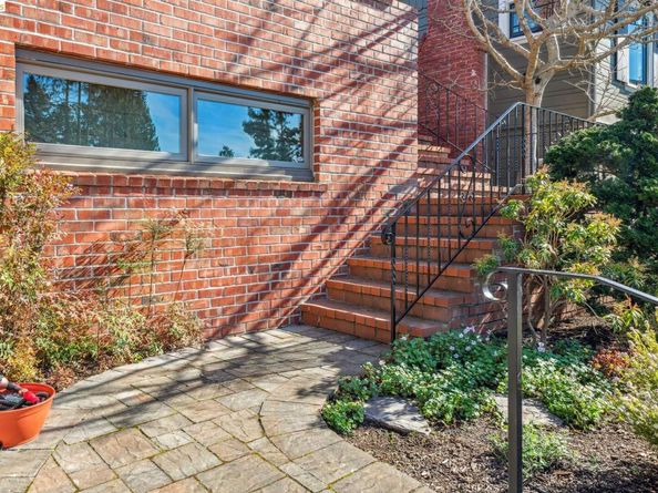 105 Arlington Ave, Kensington CA 94707