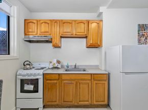 168 Laura St, San Francisco CA 94112