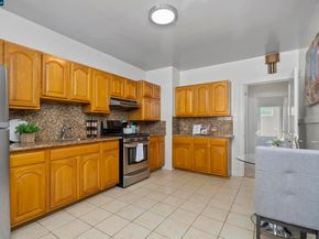 168 Laura St, San Francisco CA 94112