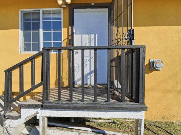 2122 E 25th St, Oakland CA 94606