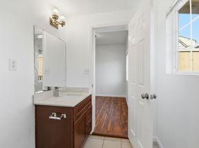 2122 E 25th St, Oakland CA 94606