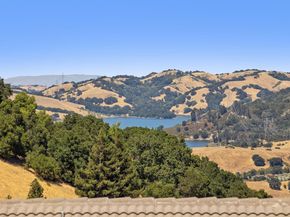 271 Monte Vista Ridge, Orinda CA 94563