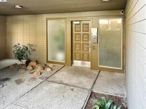 5335 Broadway Terrace 204, Oakland CA 94618