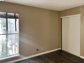 5335 Broadway Terrace 204, Oakland CA 94618