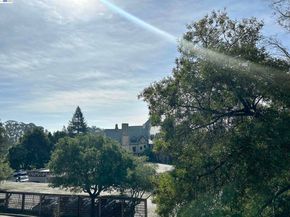 5335 Broadway Terrace 204, Oakland CA 94618