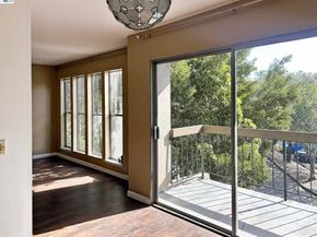 5335 Broadway Terrace 204, Oakland CA 94618
