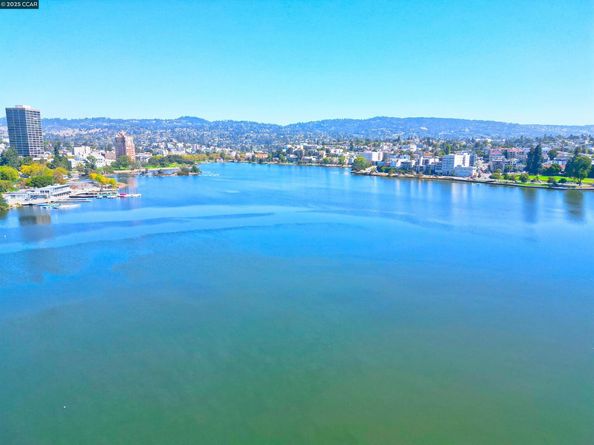 1425 Lakeside Drive 101, Oakland CA 94612