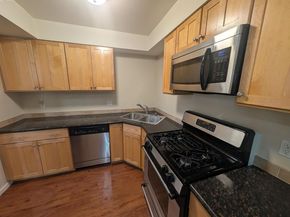 425 28Th St 101B, Oakland CA 94609