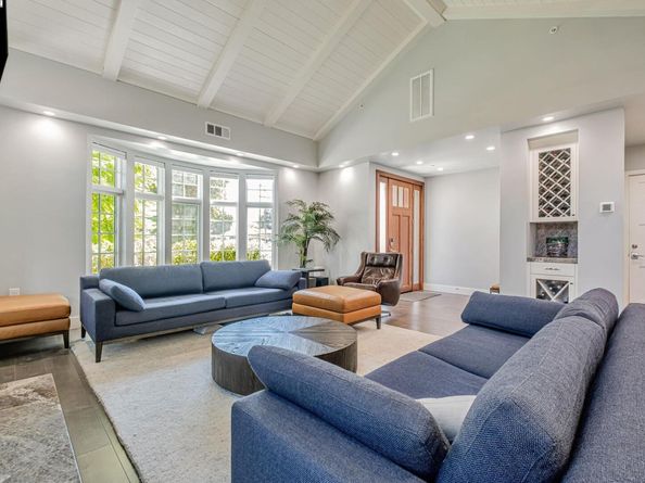 375 Hillview Dr, Fremont CA 94536