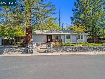 4 Brookdale Court
