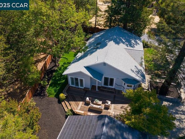 4 Brookdale Court, Alamo CA 94507