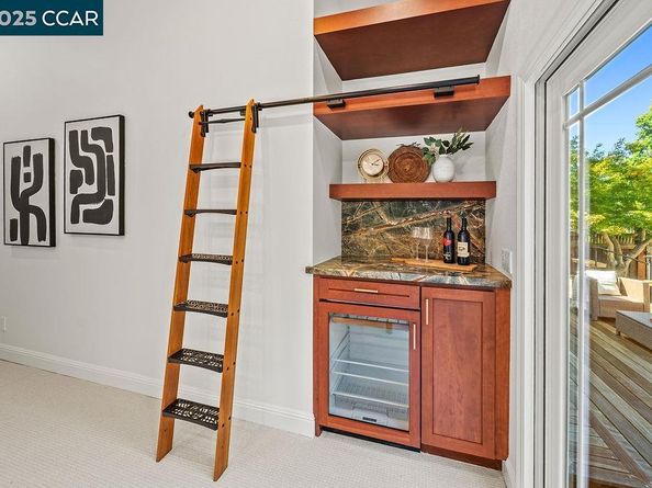 4 Brookdale Court, Alamo CA 94507