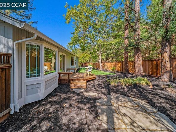 4 Brookdale Court, Alamo CA 94507