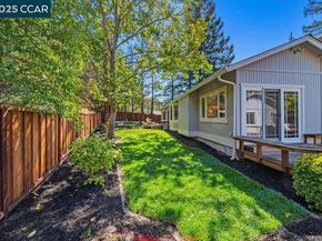 4 Brookdale Court, Alamo CA 94507