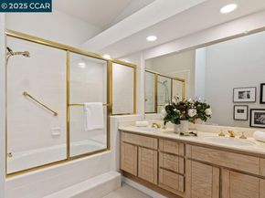 314 Beacon Ridge Ln, Walnut Creek CA 94597