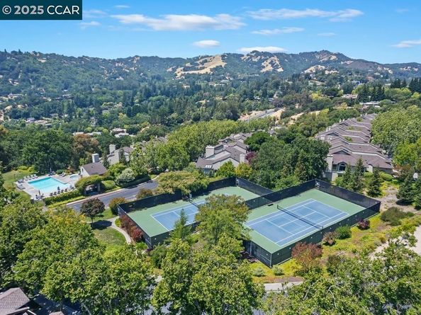 314 Beacon Ridge Ln, Walnut Creek CA 94597