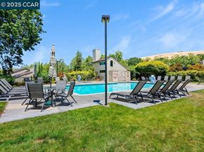 314 Beacon Ridge Ln, Walnut Creek CA 94597