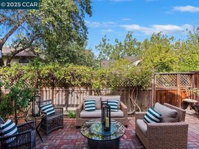 314 Beacon Ridge Ln, Walnut Creek CA 94597