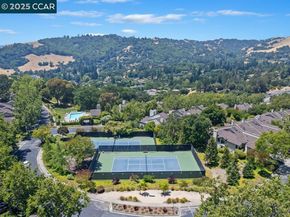 314 Beacon Ridge Ln, Walnut Creek CA 94597