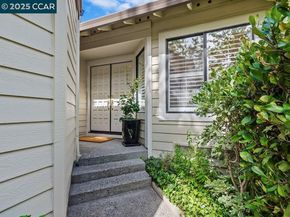 314 Beacon Ridge Ln, Walnut Creek CA 94597