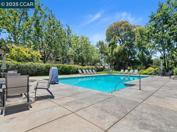 314 Beacon Ridge Ln, Walnut Creek CA 94597